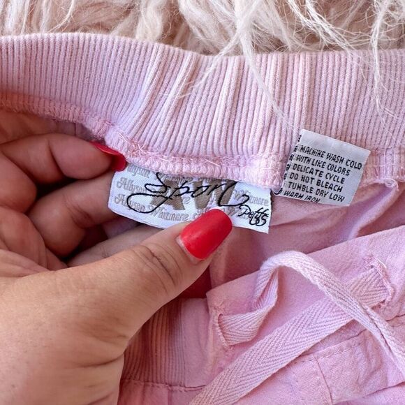 Vintage Pink Cargo Shorts - Picture 2 of 4